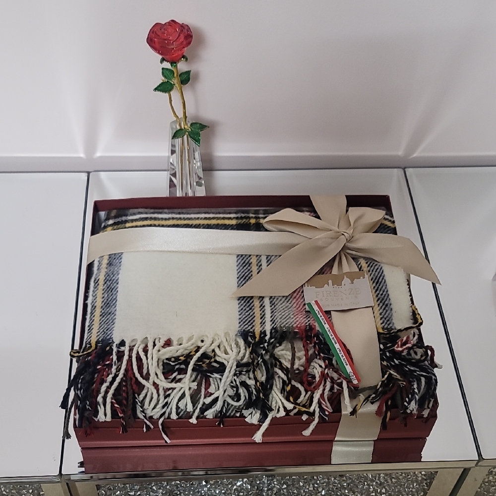 NWOT made In Italy Plaid Fringe Scarf/Wrap with Gift Box.